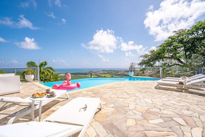 Villa pour 11 personnes, avec jardin et piscine - 1