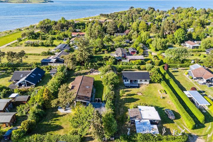Ferieudlejning for 4 personer, med have og terrasse i Havnsø