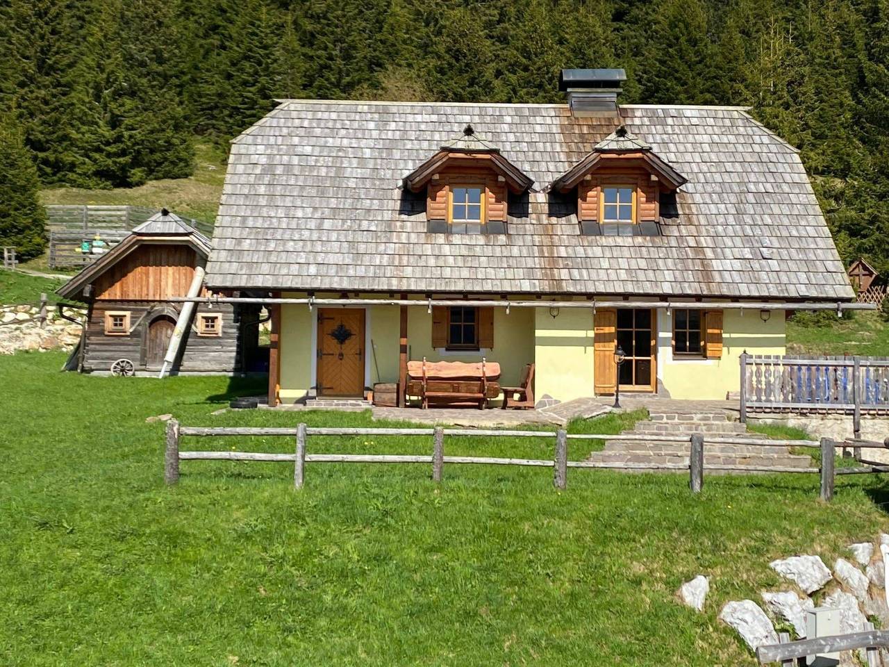 Lachtalhütte in Rottenmanner und Wölzer Tauern, Oberwölz