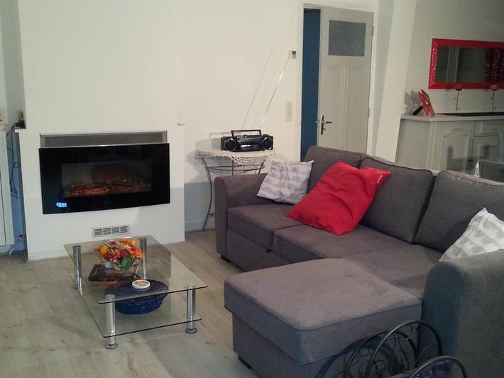 Location de vacances pour 6 personnes, avec vue et jardin, adapté aux familles à Burlats - 4