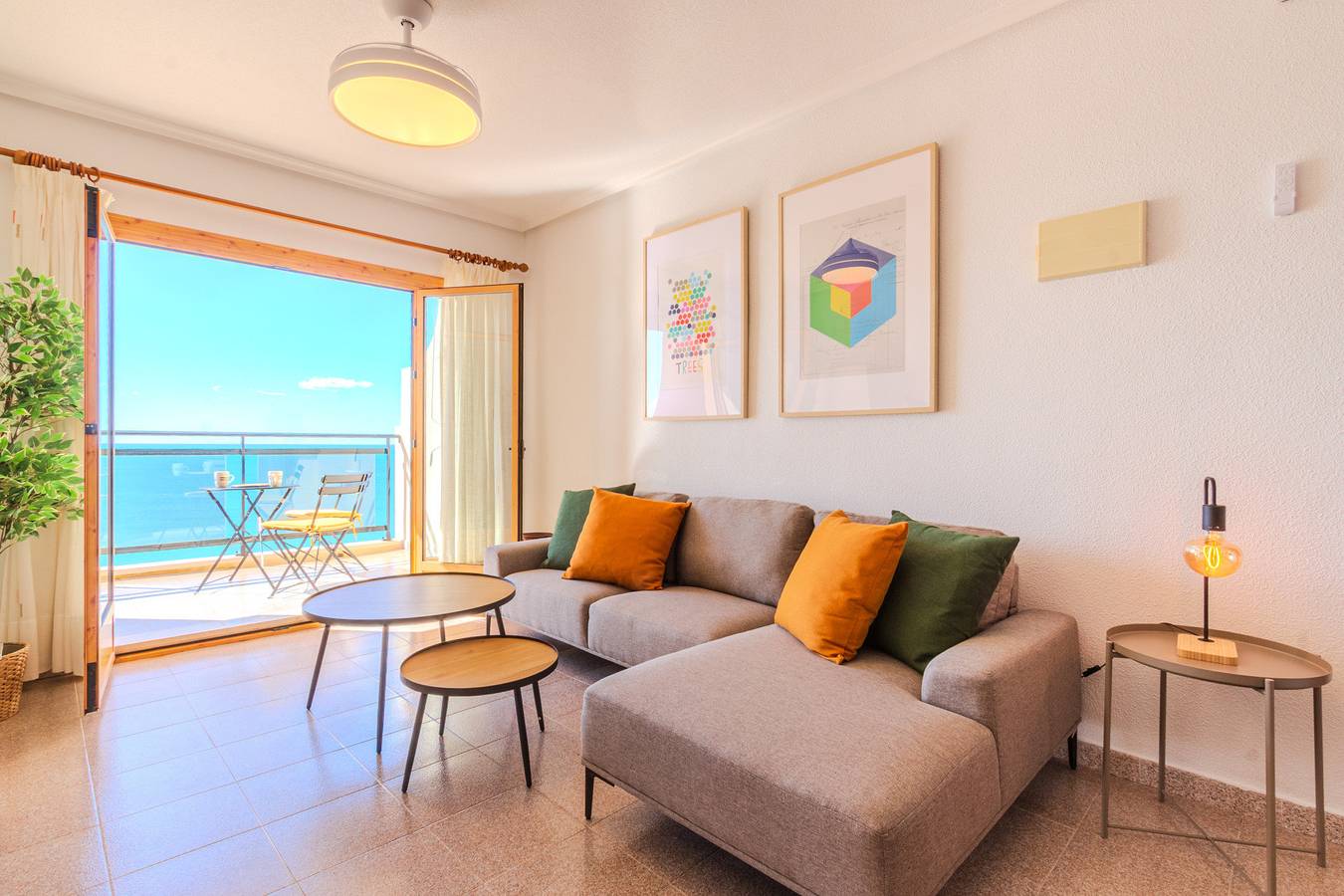 Apartamento entero, Apartamento de vacaciones para 5 personas con piscina in Santa Pola, Costa Blanca