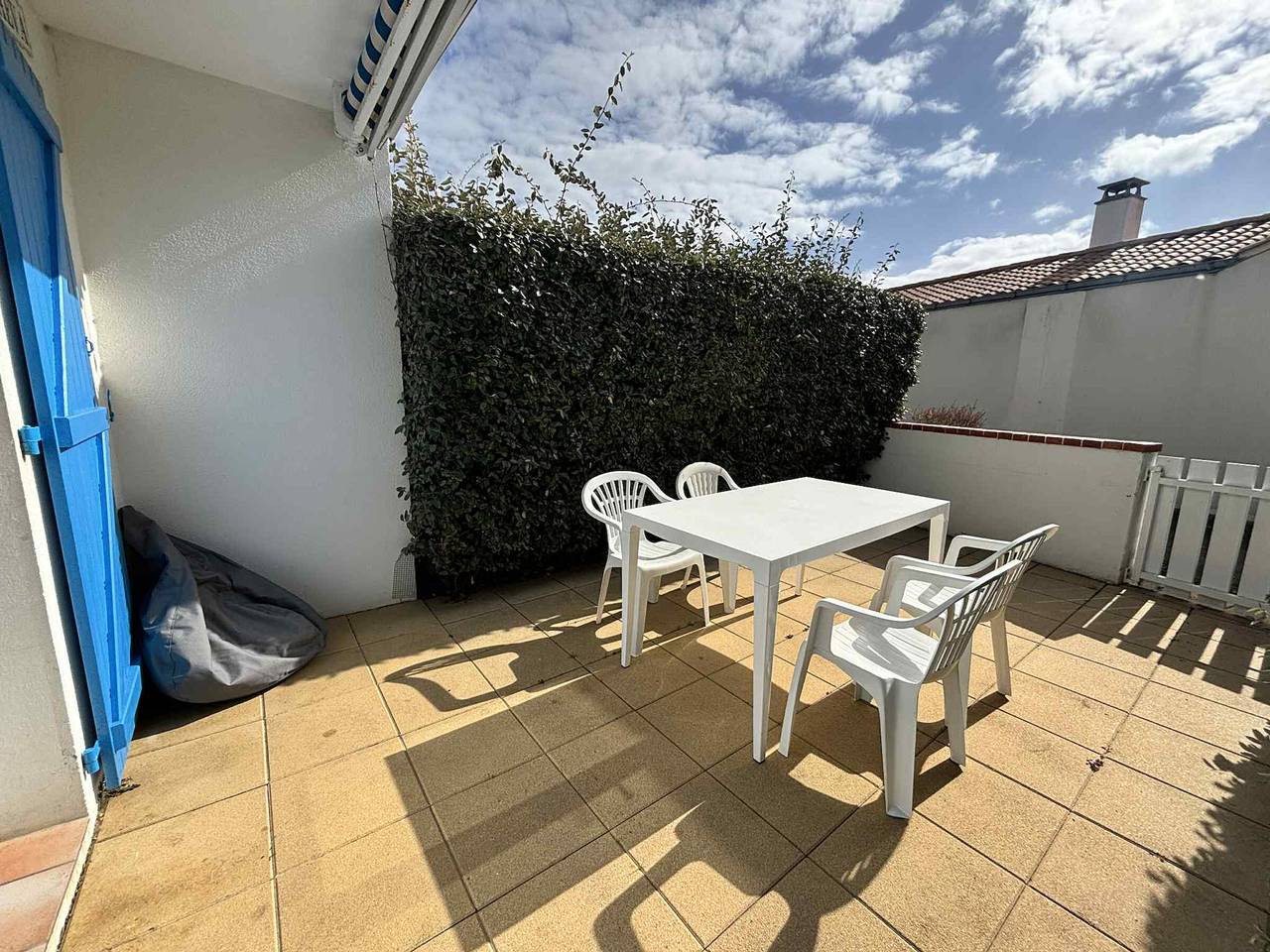 Appartement entier, Appartement T2 à 100m de la plage avec parking privatif in La Tranche-sur-Mer, Vendée