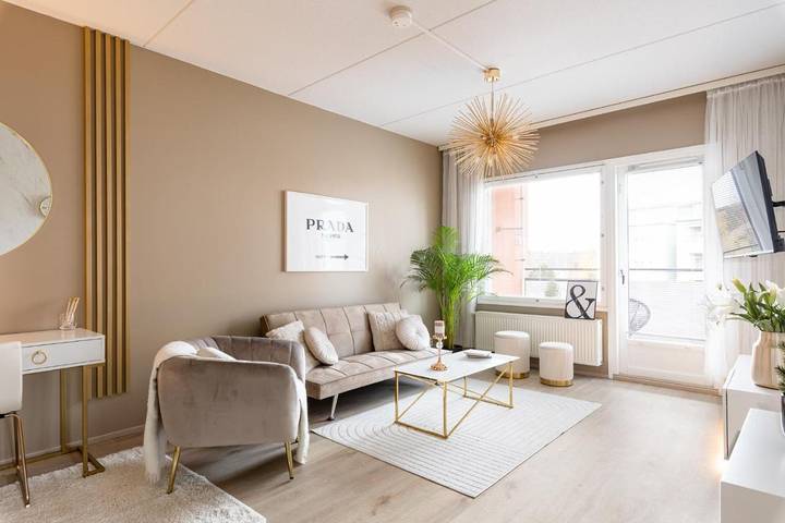 Gîte pour 4 personnes, avec balcon et sauna, animaux acceptés dans Tampere