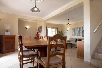 Villa for 12 People in Faro, Faro District, Photo 4