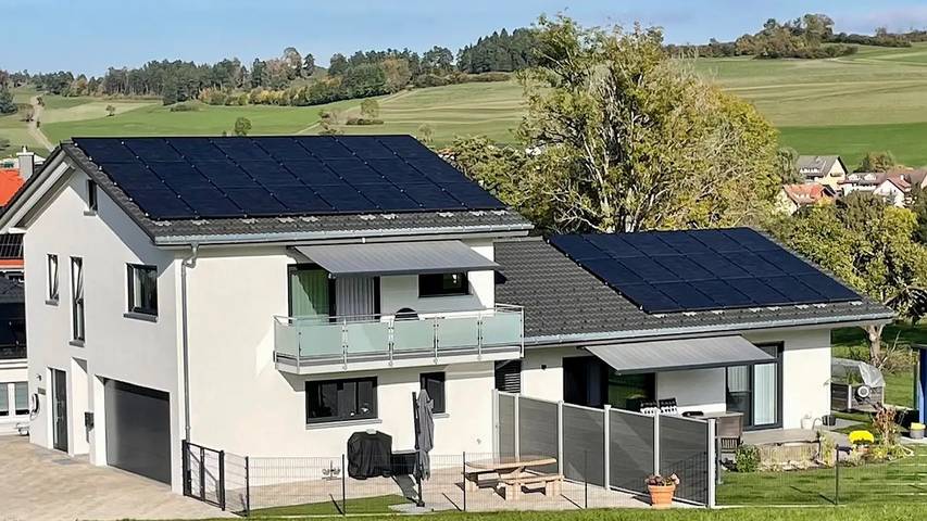 Ferienhaus für 4 Personen, mit Balkon und Garten, mit Haustier