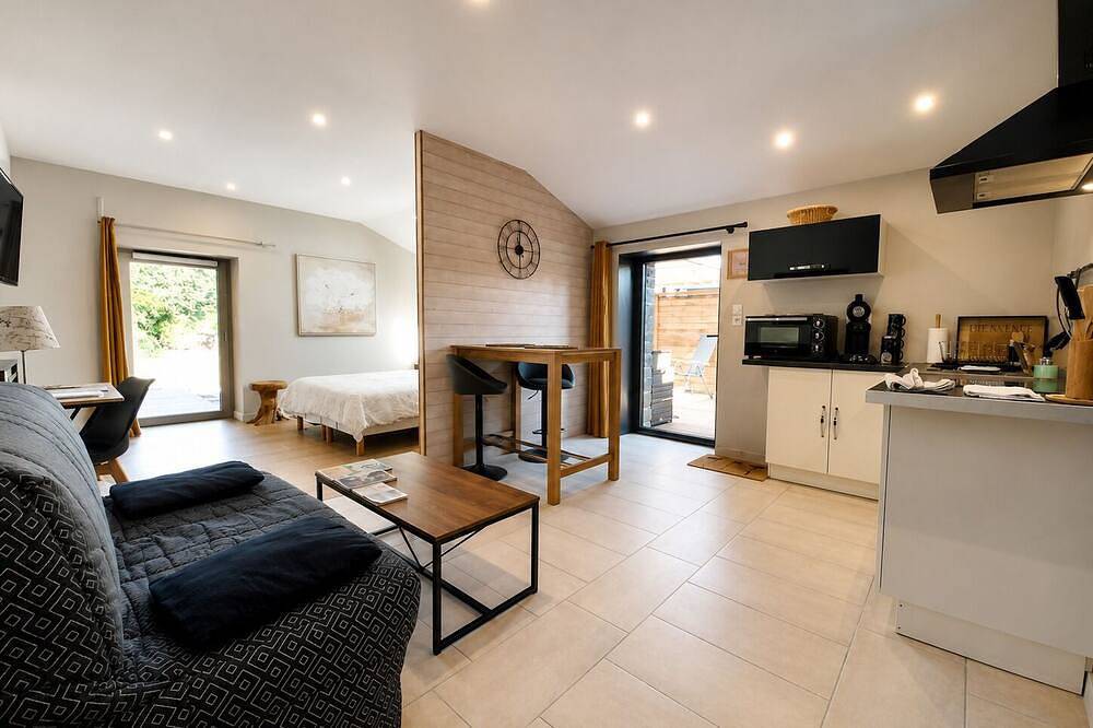 Appartement entier, \"L'Orée\" - Spa privatif - au calme in Surzur, Côte des Mégalithes