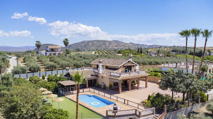 Casa rural para 10 personas, con jardín, Familias con niños en Alhaurín el Grande - 4