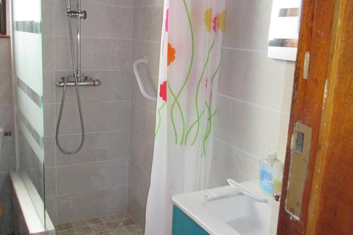 Gîte pour 4 personnes, avec jardin à Habas - 4