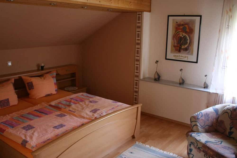 Ganze Wohnung, Ferienwohnung Hockelmann - 2-Bettwohnung -Nichtraucher- in Densborn, Vulkaneifel