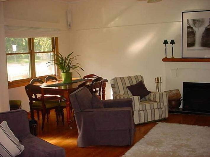 Cottage for 6 people, with garden in Great Ocean Road