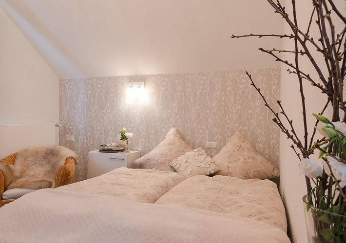 Ferienwohnung für 2 Personen, mit Terrasse und Garten sowie Ausblick in Münstermaifeld - 2