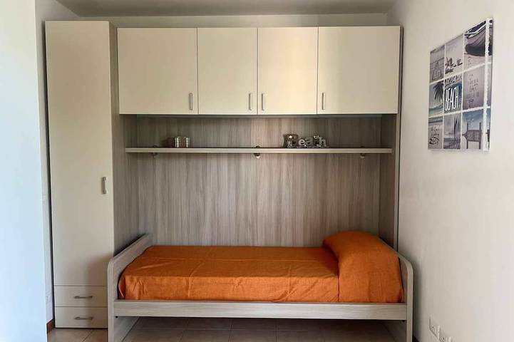 Apartamento entero, Apartamento vacacional con balcón y aire acondicionado in Lignano Sabbiadoro, Provincia d'Udine