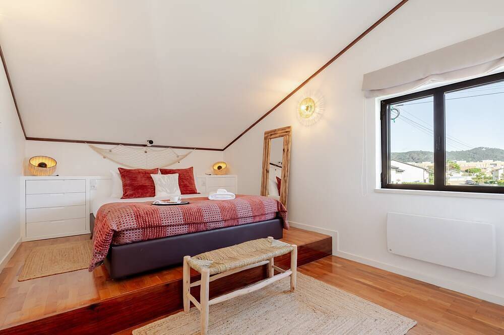 Ma-la Beach House in Marinhas, Esposende