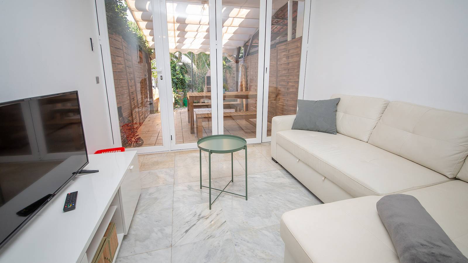 Aldea Beach 72 in Alboran Hills, Manilva