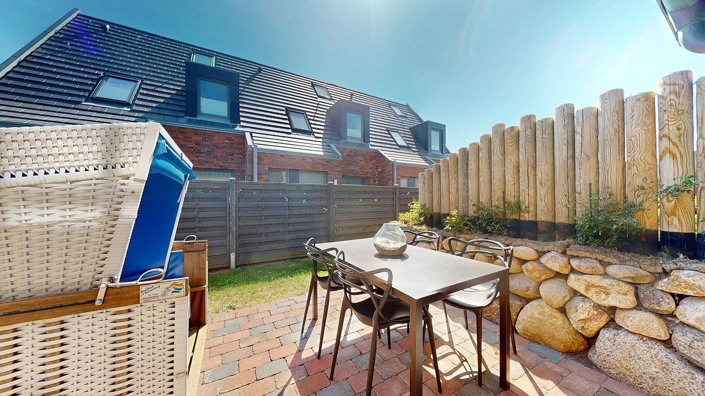 Stilvolles Ferienhaus für bis zu 5 Personen mit Sauna, Strandnähe & E-Ladestation inklusive in Hörnum, Sylt
