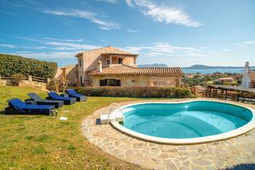 Villa per 6 Persone in Moriscu, Olbia, Foto 2