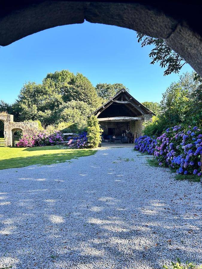Location de vacances pour 6 personnes, avec jardin à Plumelec