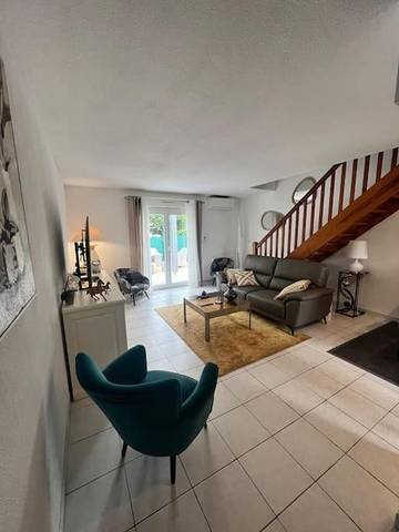 Cottage pour 4 personnes, avec terrasse à Passage