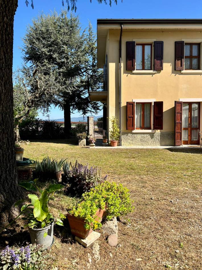 Appartamento intero, Casa Olinda a  Lazise in Lazise, Prealpi Gardesane