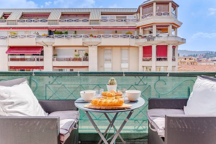 Gîte pour 2 personnes, avec balcon dans Place Massena - 4