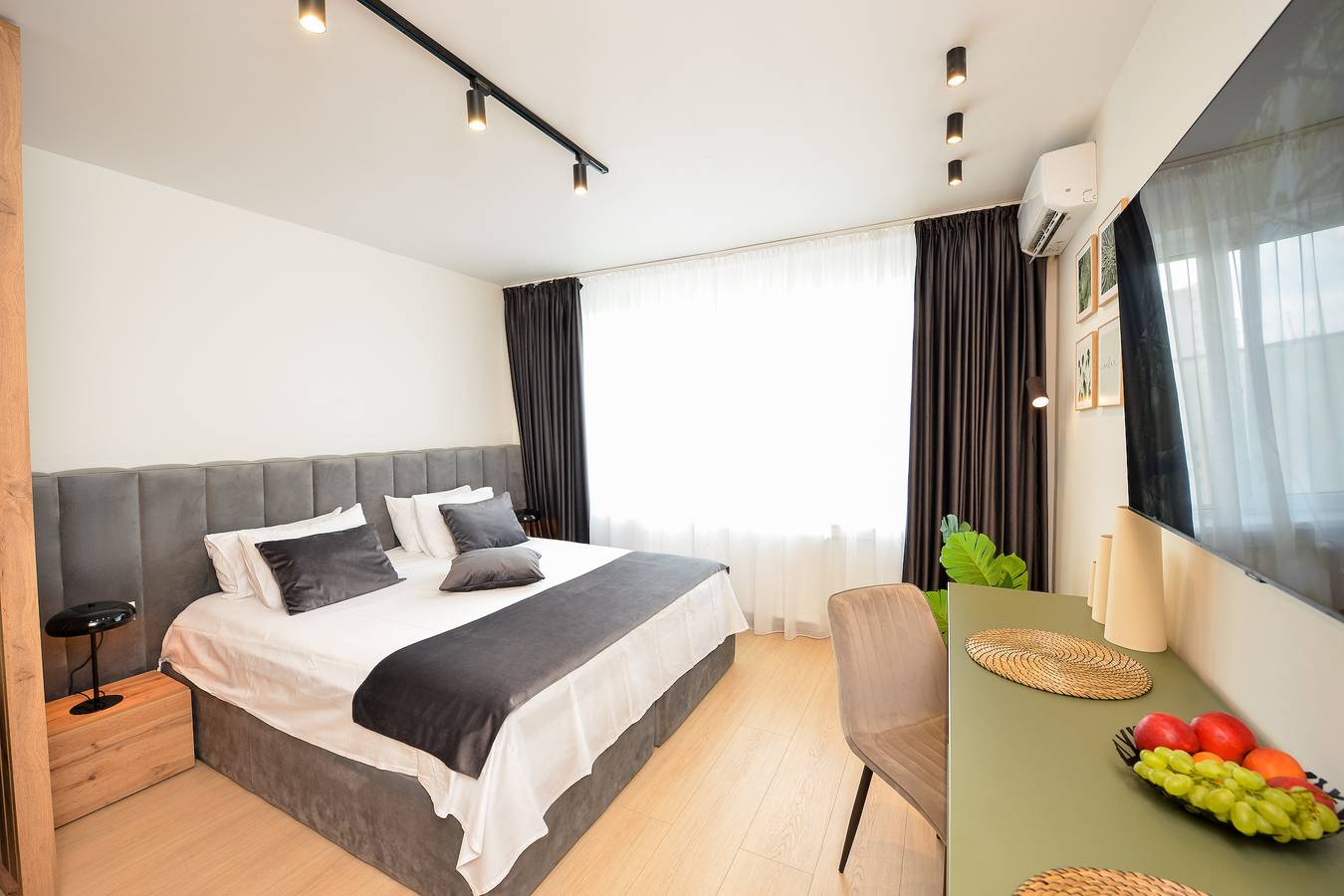 Estudio entero, Estudio Novo - Jardines Cismigiu - Habitación tranquila - Smart Tv in Bucarest, Walachia