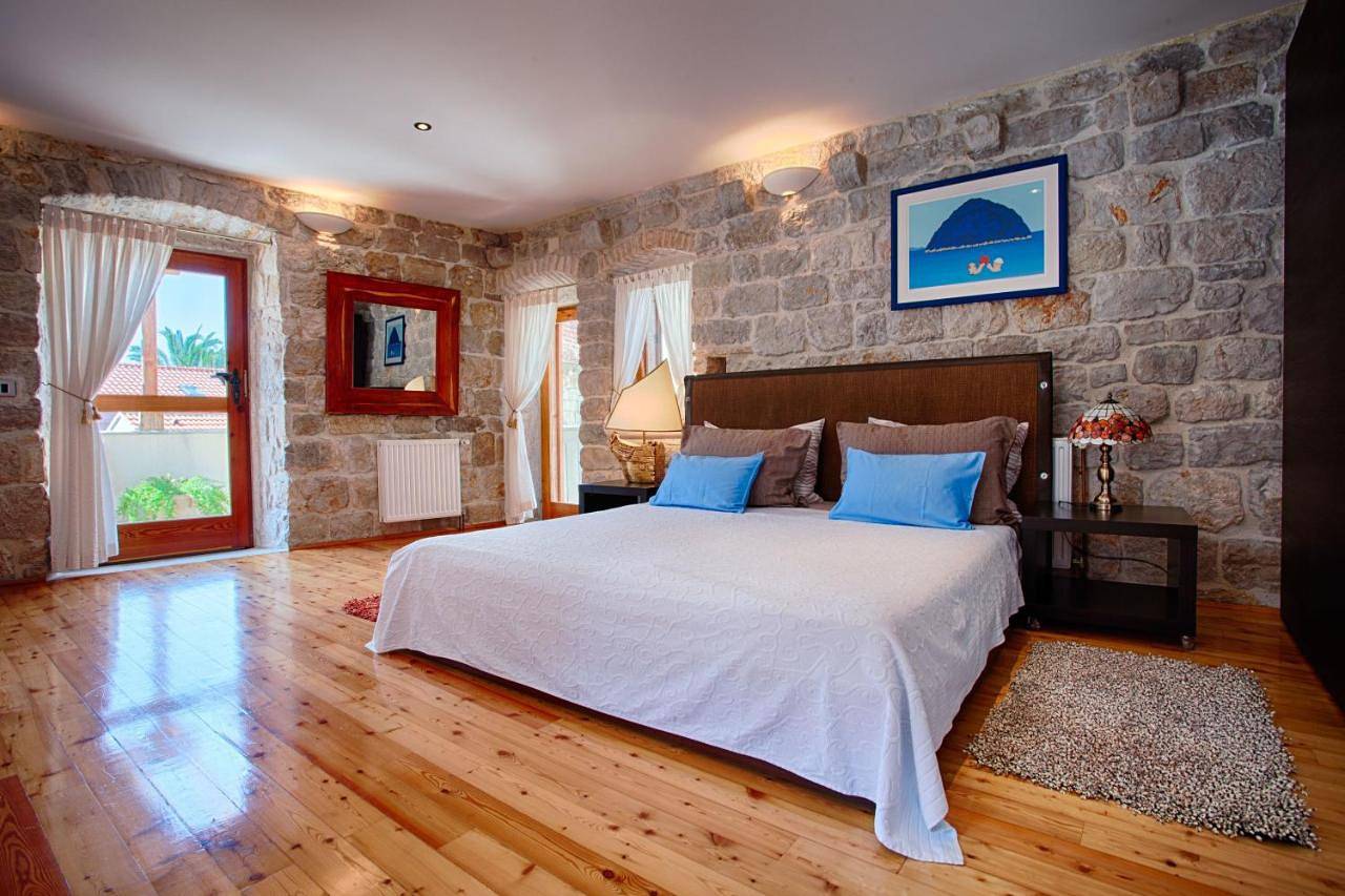 Villa Alma Komiza Island Vis in Komiza, Split-Dalmatien