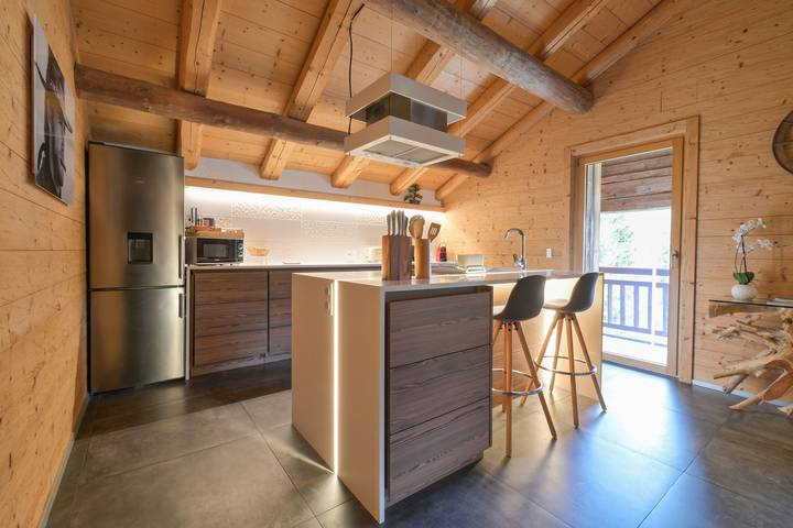 Apartamento entero, Apartamento 'Le Jalouvre': Vistas a la montaña, balcón y Wi-Fi in Saint-Jean-de-Sixt, Región de Annecy