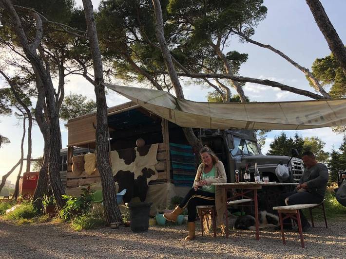 Glamping voor 4 personen, with Balkon and Terras as well as Tuin and Uitzicht in 