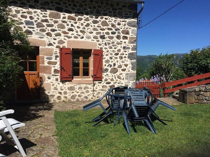 Gîte pour 3 personnes, animaux acceptés dans Région de Besse-et-Saint-Anastaise - 3