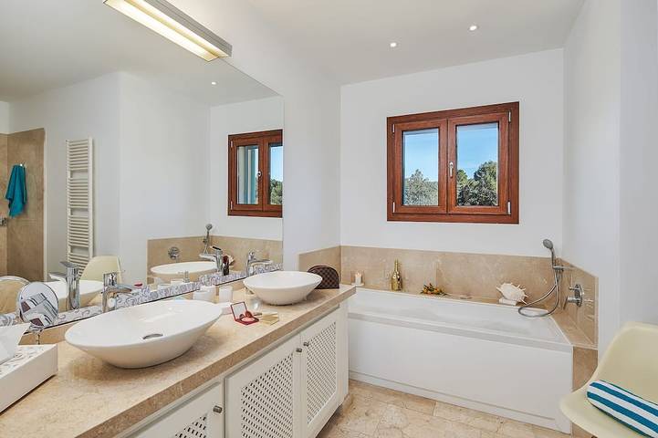 Exclusive Finca (Up To 12 Persons), With Pool, Sauna, Bbq, Wifi, Prime Location! in Algaida, Majorque l'intérieur des terres