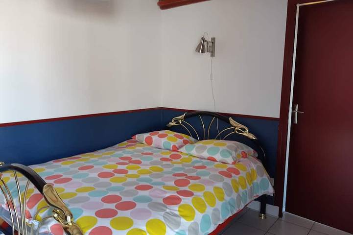 Location de vacances pour 4 personnes, avec terrasse ainsi que jardin et piscine à Sallertaine - 2