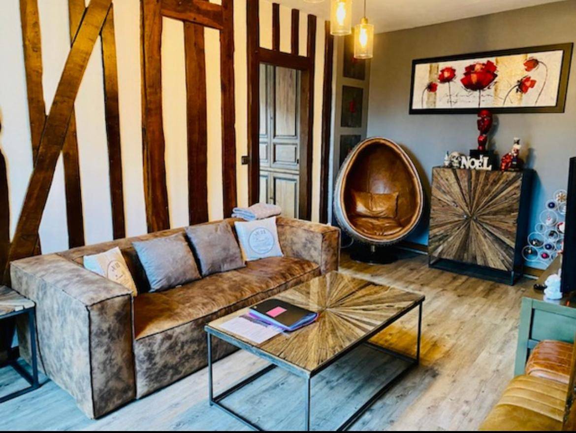 Appartement entier, Two-Bedroom Apartment in Compiègne, Oise