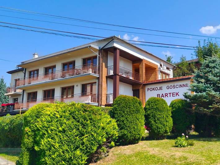Apartament wakacyjny dla 3 osób, z Taras i Ogród oraz Widok w Iwonicz-Zdrój