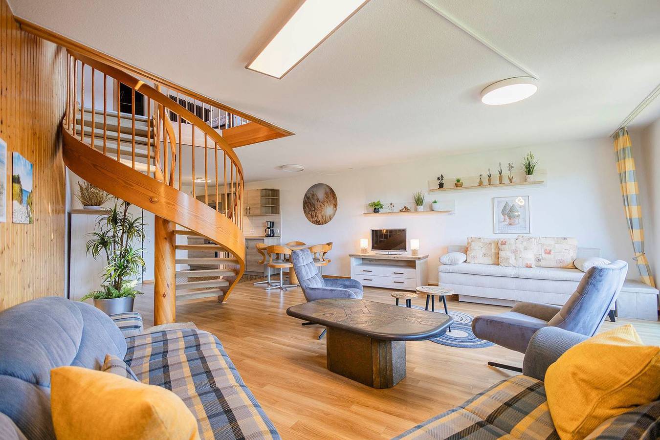 Ganze Wohnung, Maisonette-Wohnung (Typ 5) mit Seeblick in Immenstaad am Bodensee, Region Bodensee-Oberschwaben