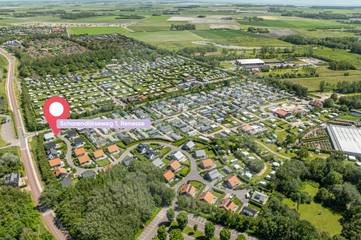 Gîte pour 6 personnes, avec terrasse et jardin à Renesse