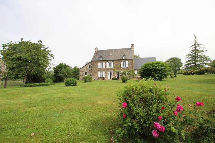 Gîte pour 2 personnes, avec jardin à Le Mesnil-Ozenne - 2