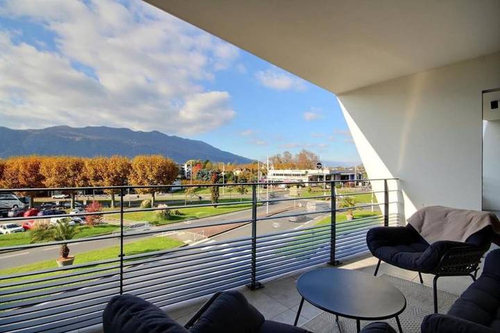 Apartamento de vacaciones para 2 personas, con balcón y vistas al lago - 1