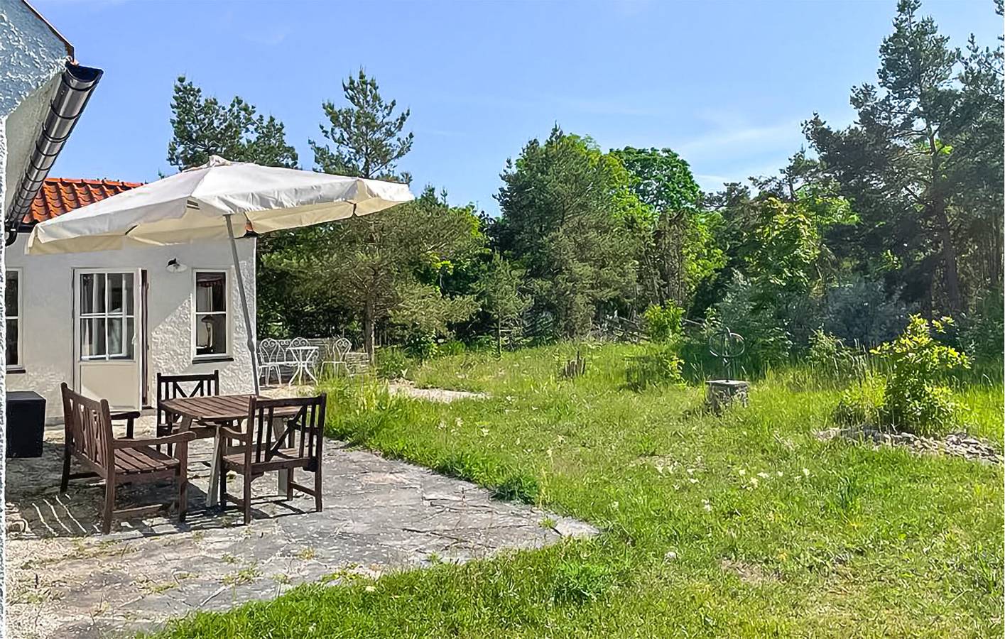 Hus för 4 Personer med trädgård in Gotland
