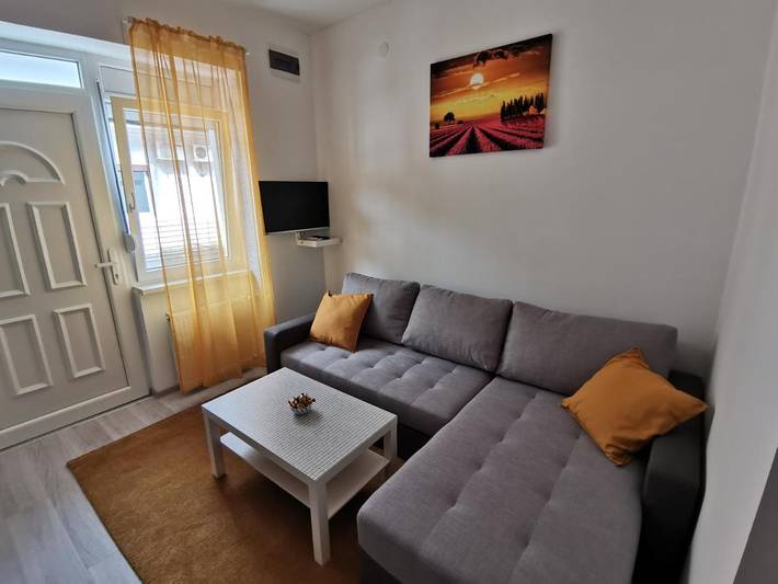 Gîte pour 4 personnes, avec terrasse à Novi Sad - 4