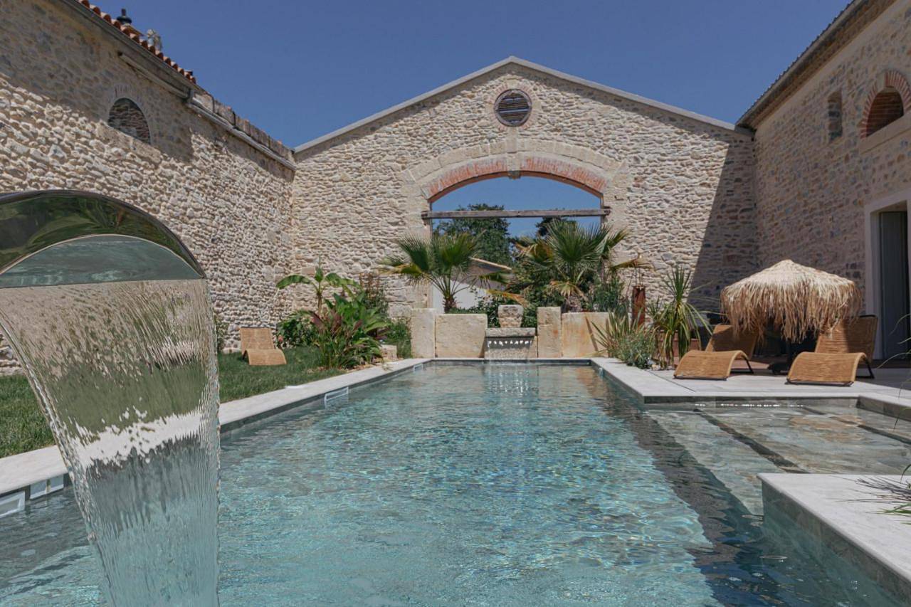 King Room with Pool View in Le Cailar, Côte méditerranéenne (France)