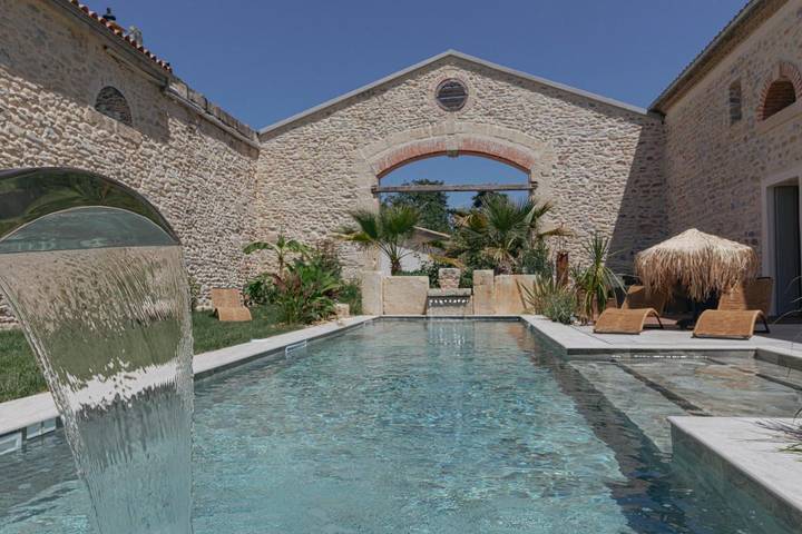 Maison d’hôte pour 2 personnes, avec jardin ainsi que piscine et vue dans le Gard - 3