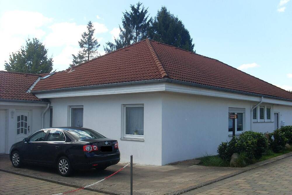 Ganze Wohnung, Ferienwohnung Beverungen für 1 - 6 Personen mit 2 Schlafzimmern - Doppelhaus in Beverungen, Kreis Höxter