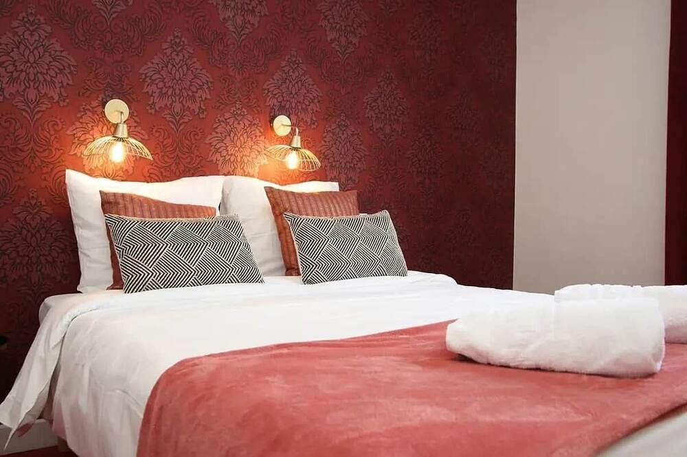 Chambre n°9 : la bourgogne velours in Paray-le-Monial, Région de Charolles