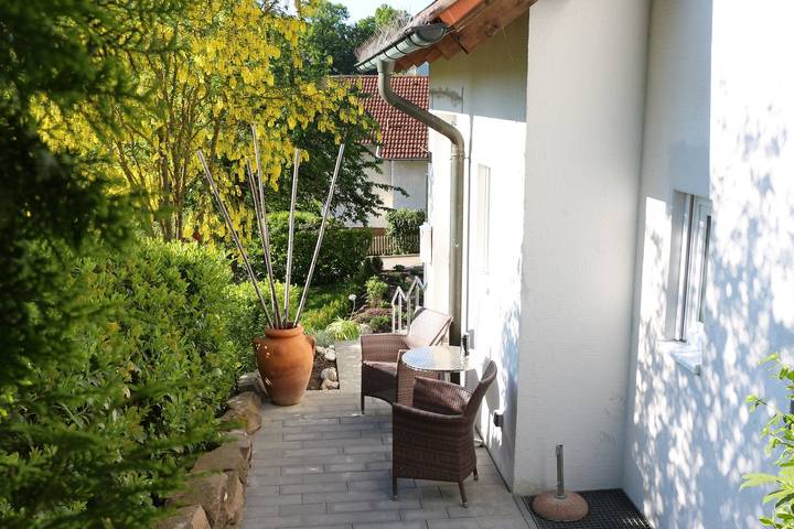 Ferienwohnung für 2 Personen, mit Balkon und Balkon/Terrasse sowie Terrasse und Garten in Lappersdorf - 4