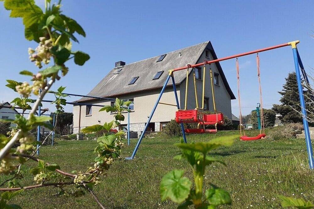 Ferienwohnung mit 1 Schlafzimmer in Drebach, Erzgebirge