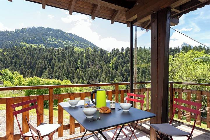 Chalet pour 6 personnes, avec balcon et jardin dans Parc naturel régional de la Chartreuse