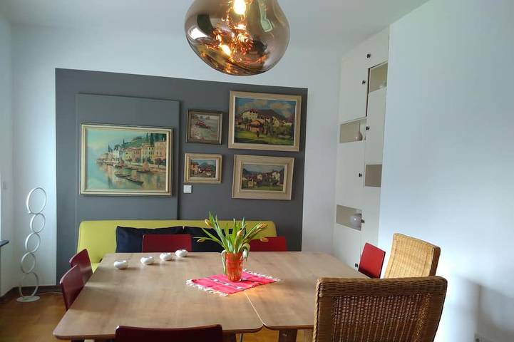Ferienwohnung für 3 Personen, mit Terrasse und Garten in Langen