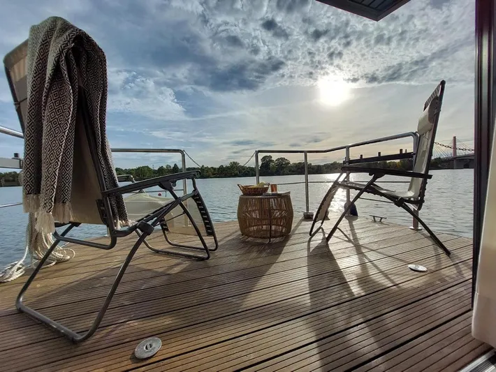 Barco para 4 personas, con terraza y vistas, Se admiten mascotas - 1