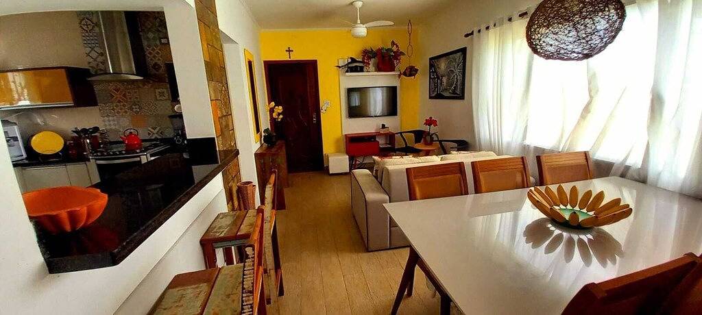 Ganze Wohnung, Ausgezeichnete Lage 6 Blöcke Vom Strand Entfernt in Praia da Enseada (Guarujá), Baixada Santista