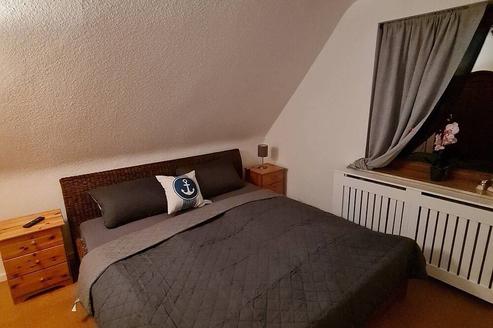 Ganze Wohnung, Grosse 4 Personen Wohnung mit Parkplatz, in ruhiger Lage in Hagen im Bremischen, Südliches Cuxland